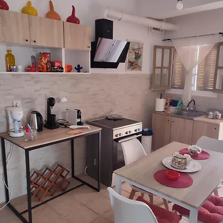 The Art Of The View בית נופש Mandoukata